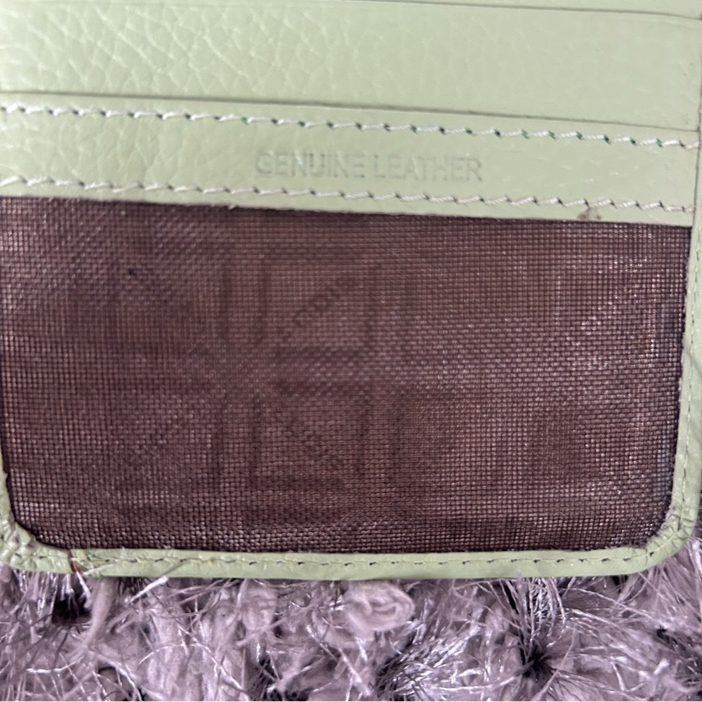 ✨Lodis Mint Green Pebbled Leather Card Wallet with Zip - Picture 7 of 8